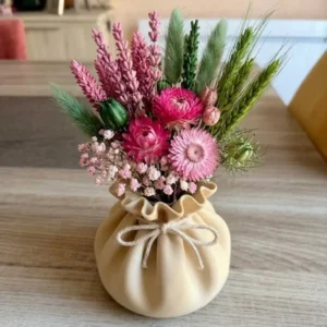 Vase fleurs séchées Bursa en impression 3D beige mat forme bourse nouée avec cordelette avec fleurs